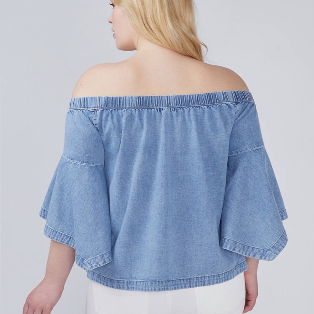🎉2x HP! 🎉Denim Bell Sleeve Off The Shoulder Top - Picture 2 of 3
